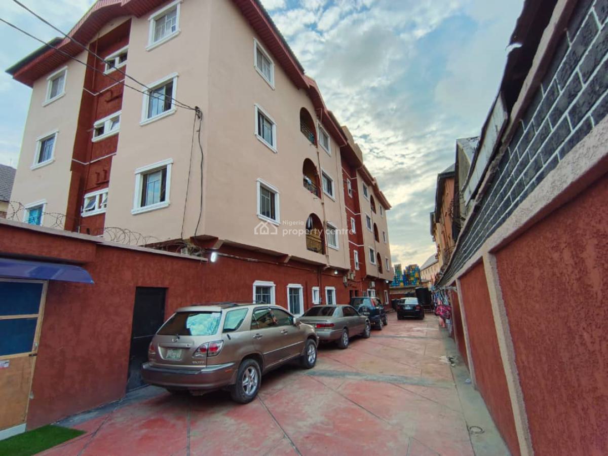 Modern Block of Flats, Abule-ado, Amuwo Odofin, Lagos, Block of Flats for Sale