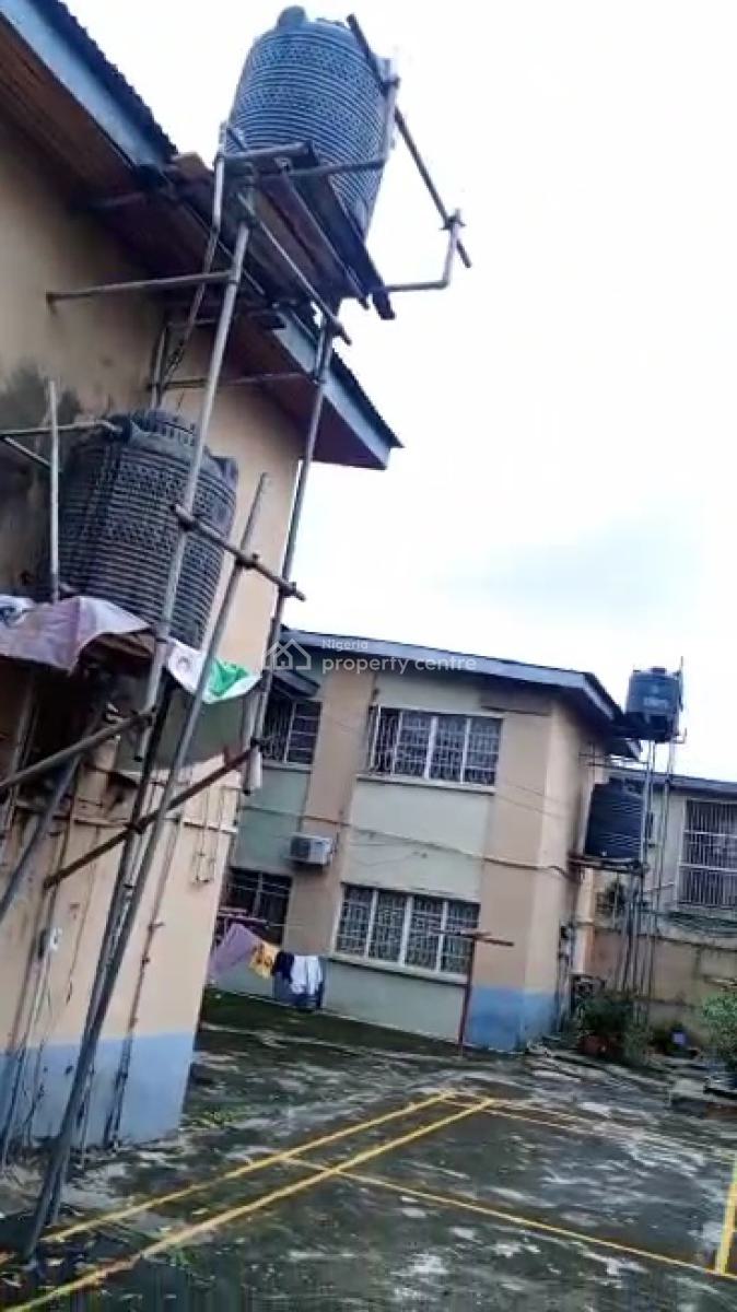 4nos 3bedroom Flats with 6rooms Bq on 950sqm, Off Sura Mogaji, Ilupeju, Lagos, Block of Flats for Sale