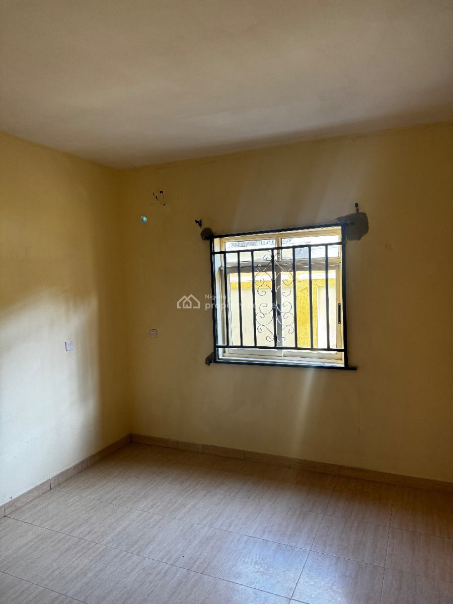 Well Maintained 3-bedroom Ensuite Apartment, Ikota, Lekki, Lagos, Flat / Apartment for Rent