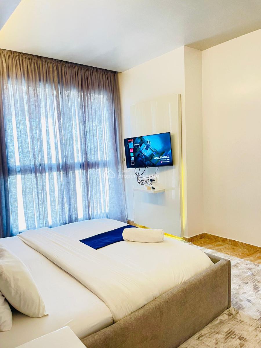 Executive 1 Bedroom Apartment with Swimming Pool, Gym & Snooker, Old Ikoyi, Ikoyi, Lagos, Flat / Apartment Short Let