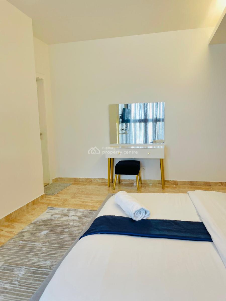 Executive 1 Bedroom Apartment with Swimming Pool, Gym & Snooker, Old Ikoyi, Ikoyi, Lagos, Flat / Apartment Short Let