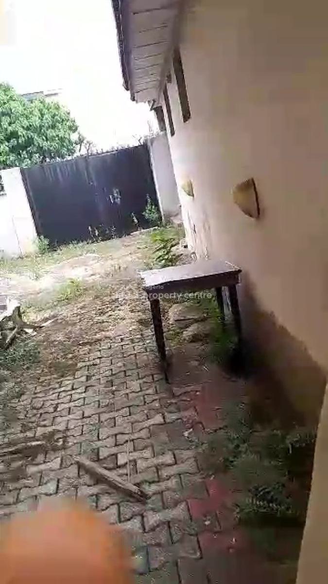 30 Rooms Hotel on 2218sqm, Chivita Ajao Estate, Mafoluku, Oshodi, Lagos, Hotel / Guest House for Sale