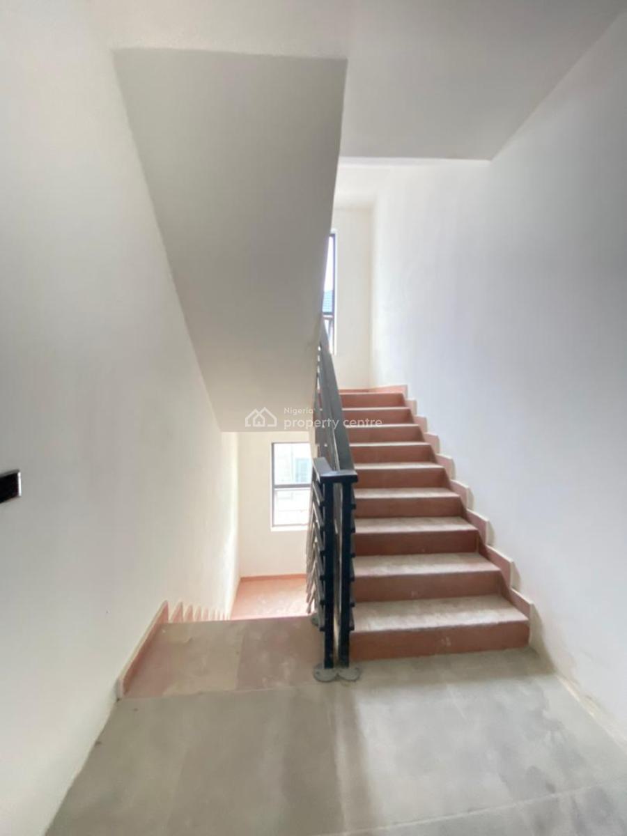 Brand New 2 Bedroom Apartment in an Estate, Agungi, Lekki, Lagos, Flat / Apartment for Sale