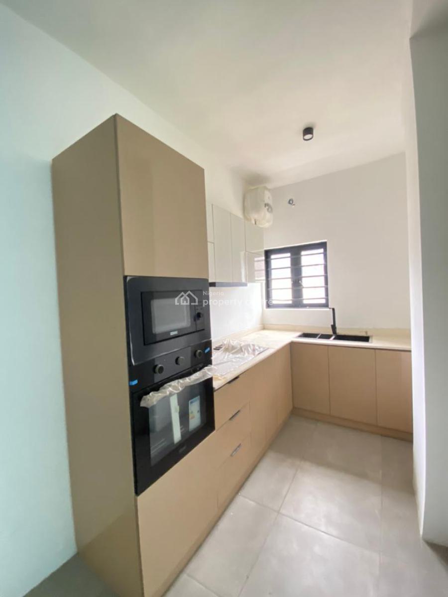 Brand New 2 Bedroom Apartment in an Estate, Agungi, Lekki, Lagos, Flat / Apartment for Sale
