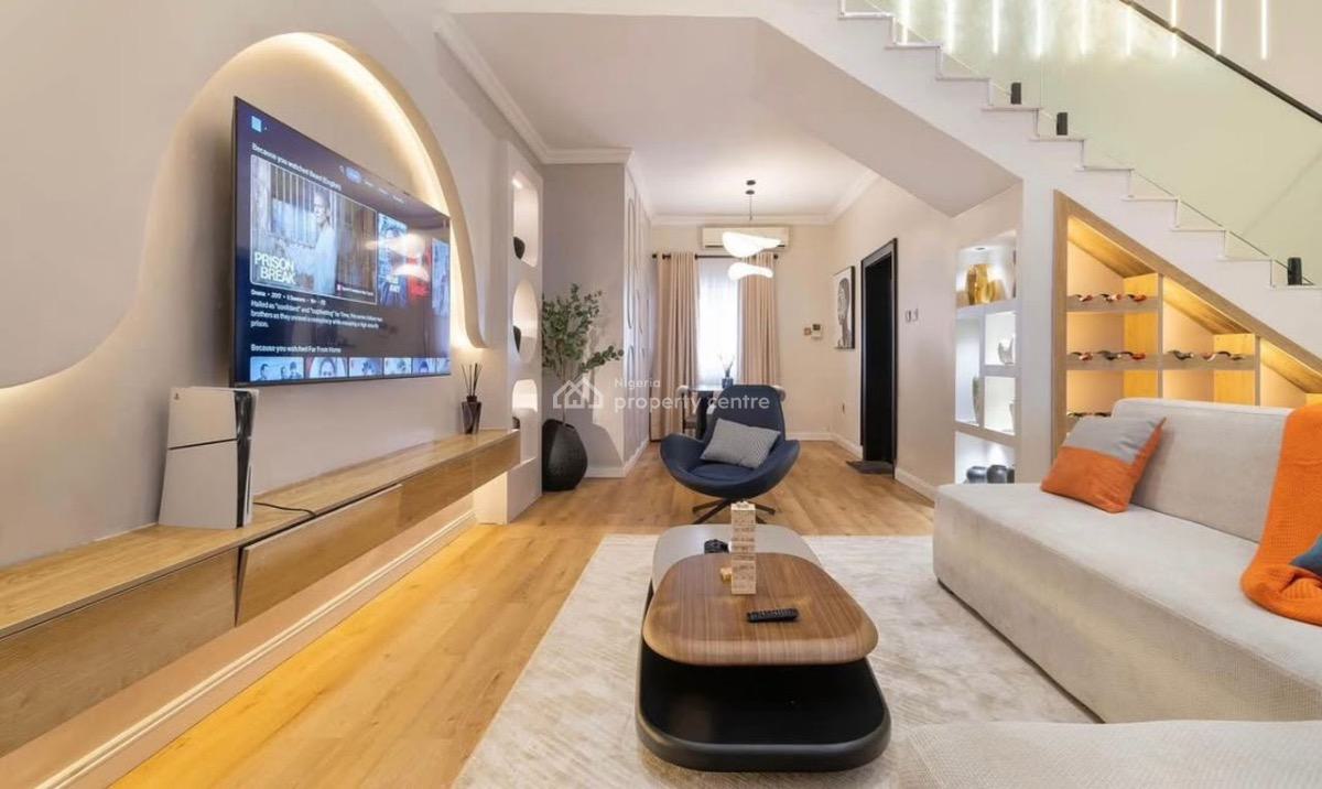 Spacious and Luxury 3 Bedroom Maisonette with Swimming Pool, Gym & Ps5, Off Admiralty Way, Lekki Phase 1, Lekki, Lagos, Flat / Apartment Short Let