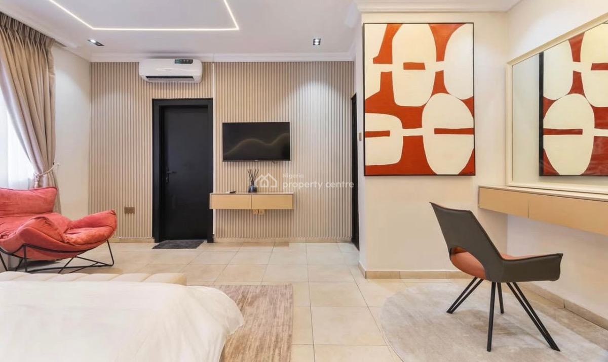 Spacious and Luxury 3 Bedroom Maisonette with Swimming Pool, Gym & Ps5, Off Admiralty Way, Lekki Phase 1, Lekki, Lagos, Flat / Apartment Short Let