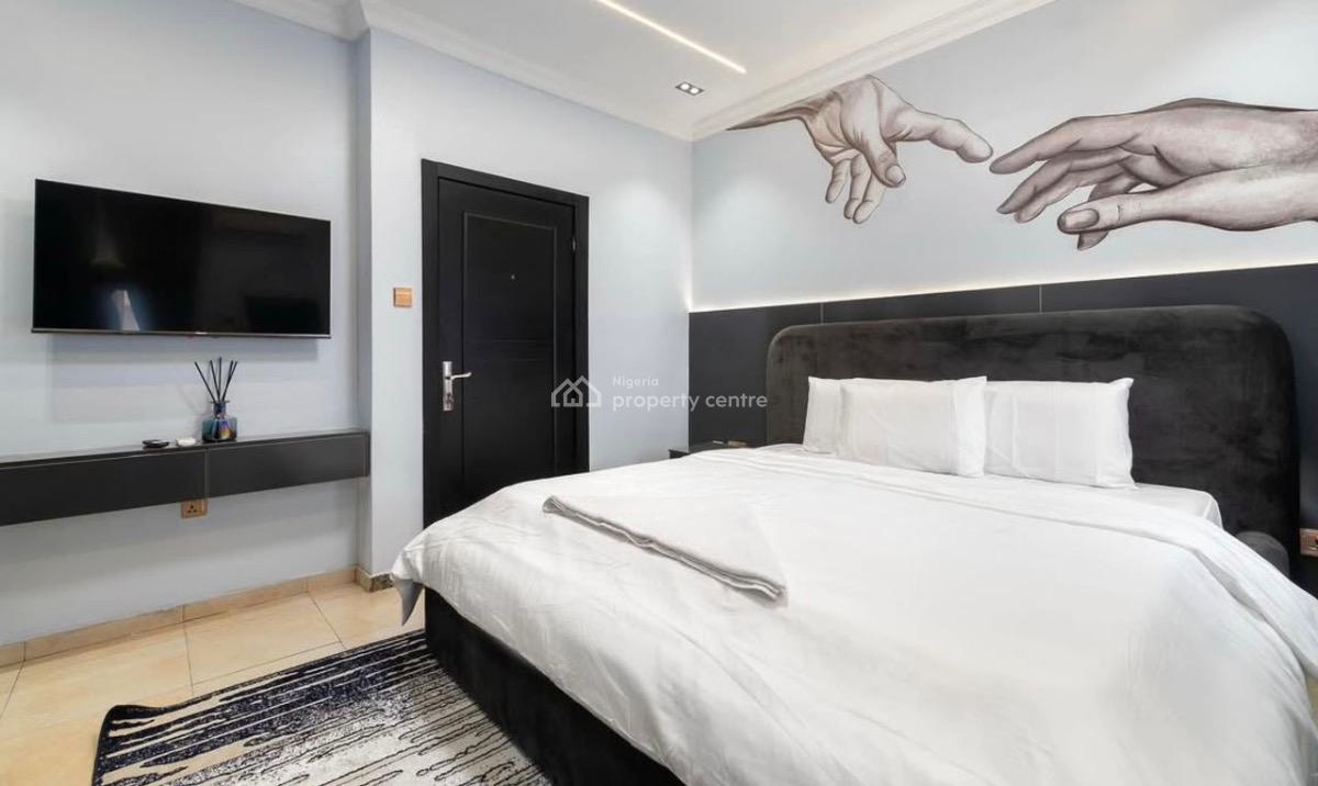 Spacious and Luxury 3 Bedroom Maisonette with Swimming Pool, Gym & Ps5, Off Admiralty Way, Lekki Phase 1, Lekki, Lagos, Flat / Apartment Short Let