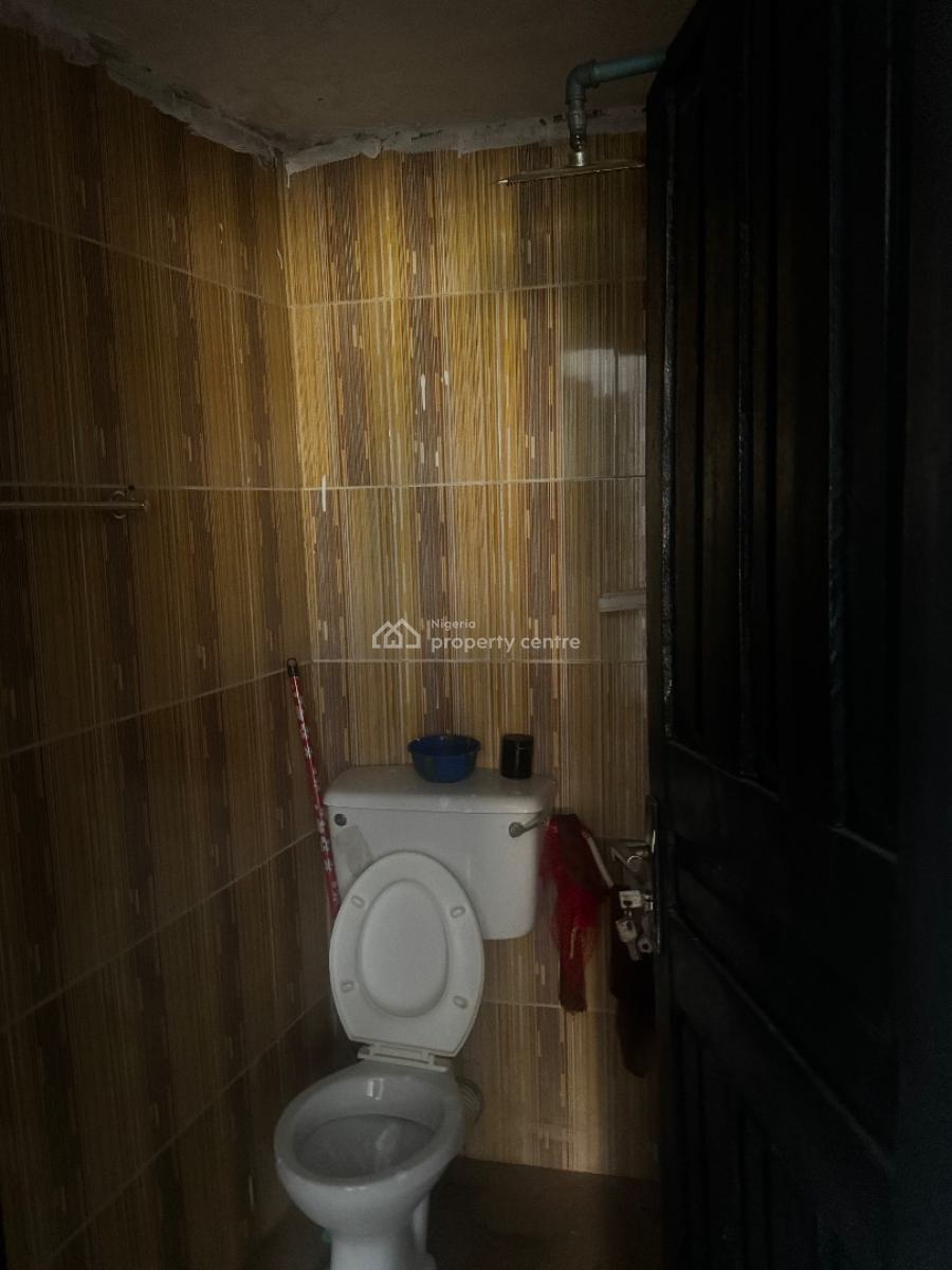 Spacious 1-bedroom Mini Flat (downstairs), Ikota, Lekki, Lagos, Self Contain (single Rooms) for Rent