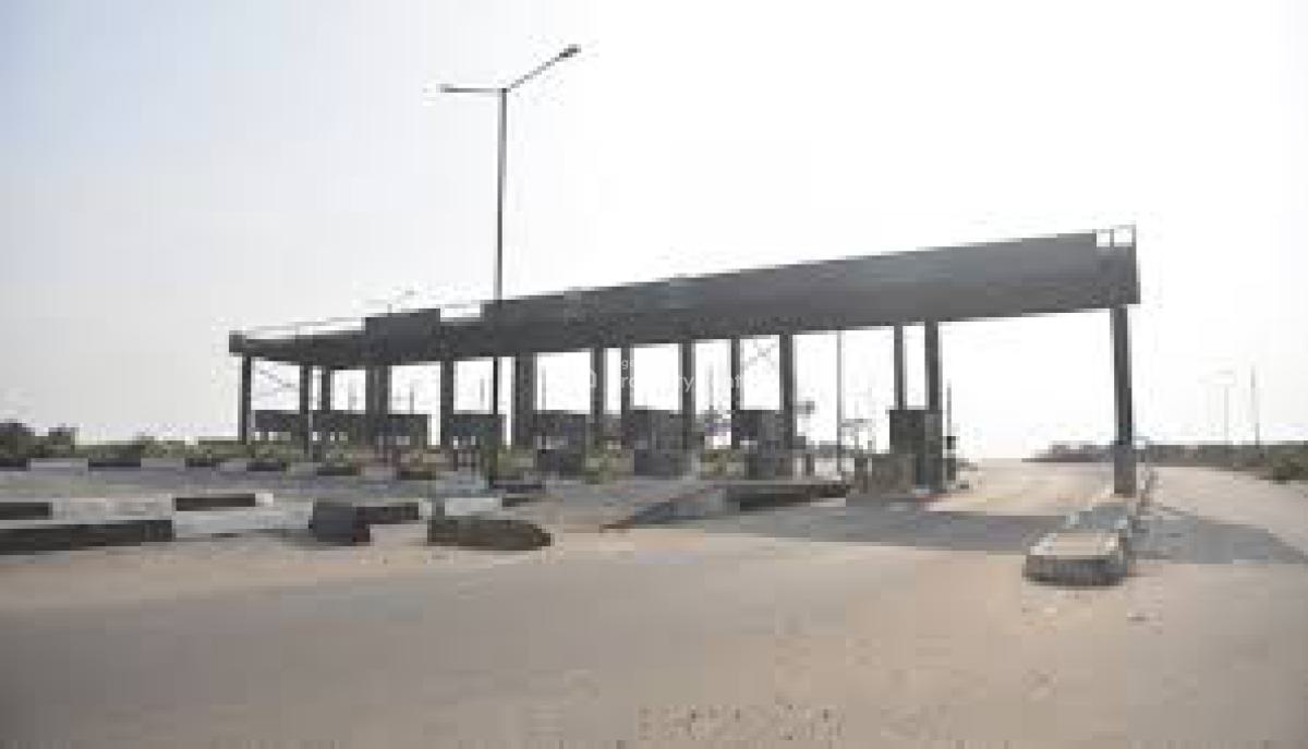 Fenced 4 Plots of Dry and Level Land Close to T-junction Epe, Oke Oso Behind Conoil Filling Station By T-junction, Epe, Lagos, Mixed-use Land for Sale