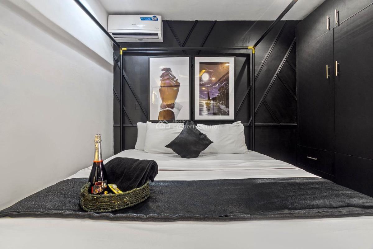 America 3bedroom Duplex with Beach View, Swimming Pool , Snooker, Old Ikoyi, Ikoyi, Lagos, Flat / Apartment Short Let