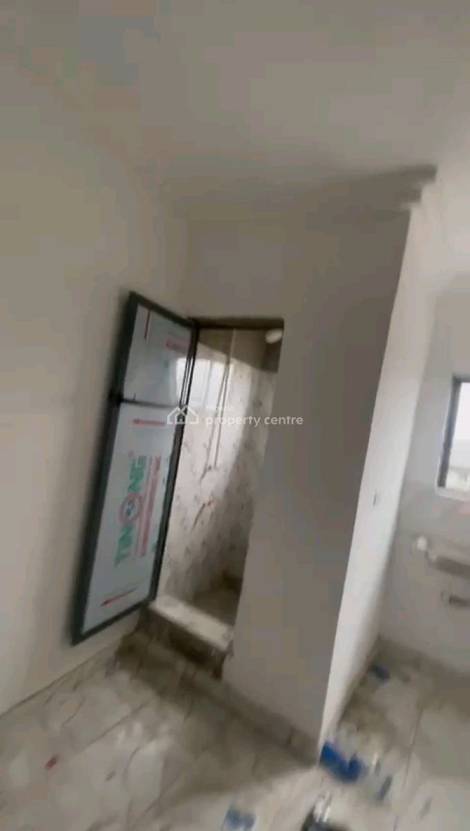 Standard and Newly Built Room Self, Shomolu, Shomolu, Lagos, Self Contain (single Rooms) for Rent