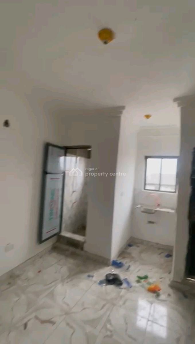 Standard and Newly Built Room Self, Shomolu, Shomolu, Lagos, Self Contain (single Rooms) for Rent