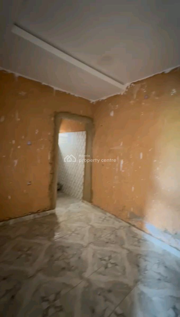 Standard and Newly Built Room Self, Shomolu, Lagos, Self Contain (single Rooms) for Rent