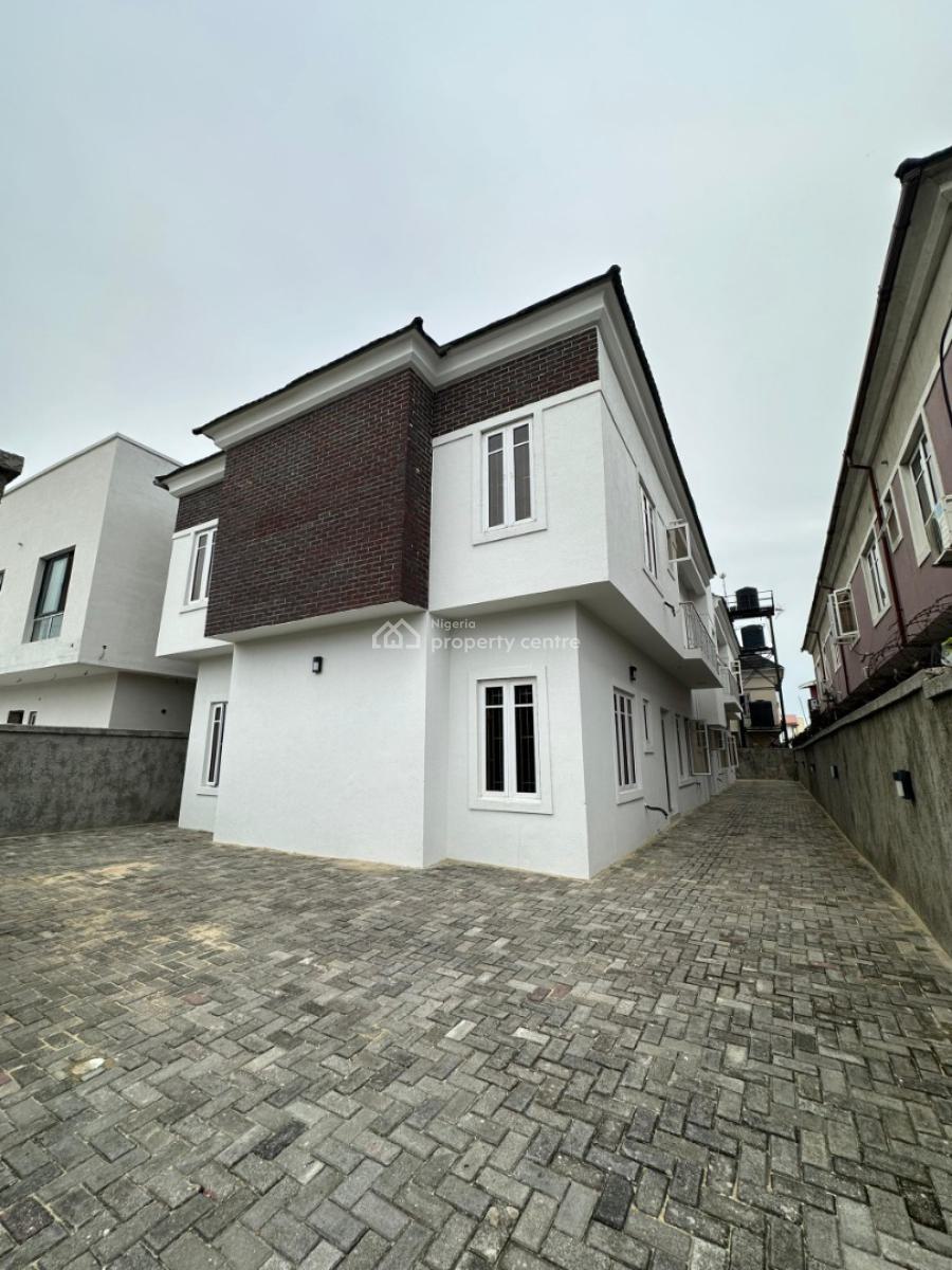 Luxury 2 Bedroom Flat, Off Freedom Fola Osibo, Lekki Phase 1, Lekki, Lagos, Flat / Apartment for Rent