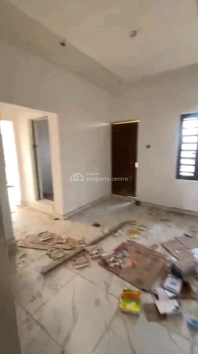 Standard and Spaciouss Mini Flat, Ilaje, Bariga, Shomolu, Lagos, Mini Flat (room and Parlour) for Rent