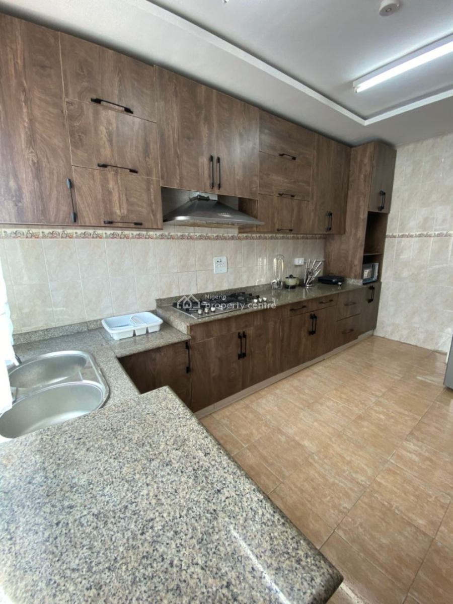 3 Bedroom Apartment with Swimming Pool, Hakim Dickson, Lekki Phase 1, Lekki, Lagos, Flat / Apartment Short Let