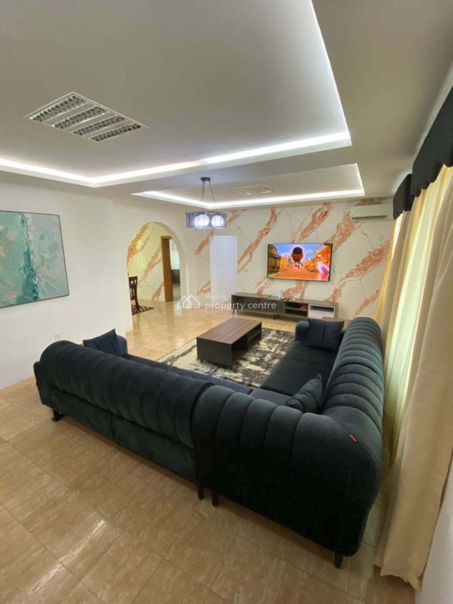 3 Bedroom Apartment with Swimming Pool, Hakim Dickson, Lekki Phase 1, Lekki, Lagos, Flat / Apartment Short Let