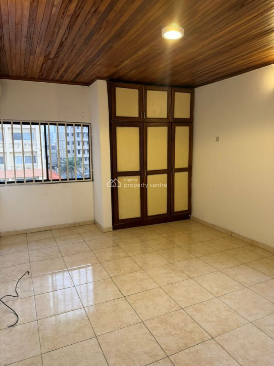 Luxury, Serviced  and Well Finished 3 Bedroom Apartment with Bq, Ikoyi, Lagos, Flat / Apartment for Rent