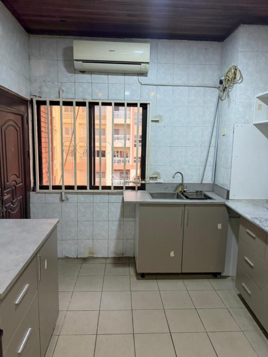 Luxury, Serviced  and Well Finished 3 Bedroom Apartment with Bq, Ikoyi, Lagos, Flat / Apartment for Rent