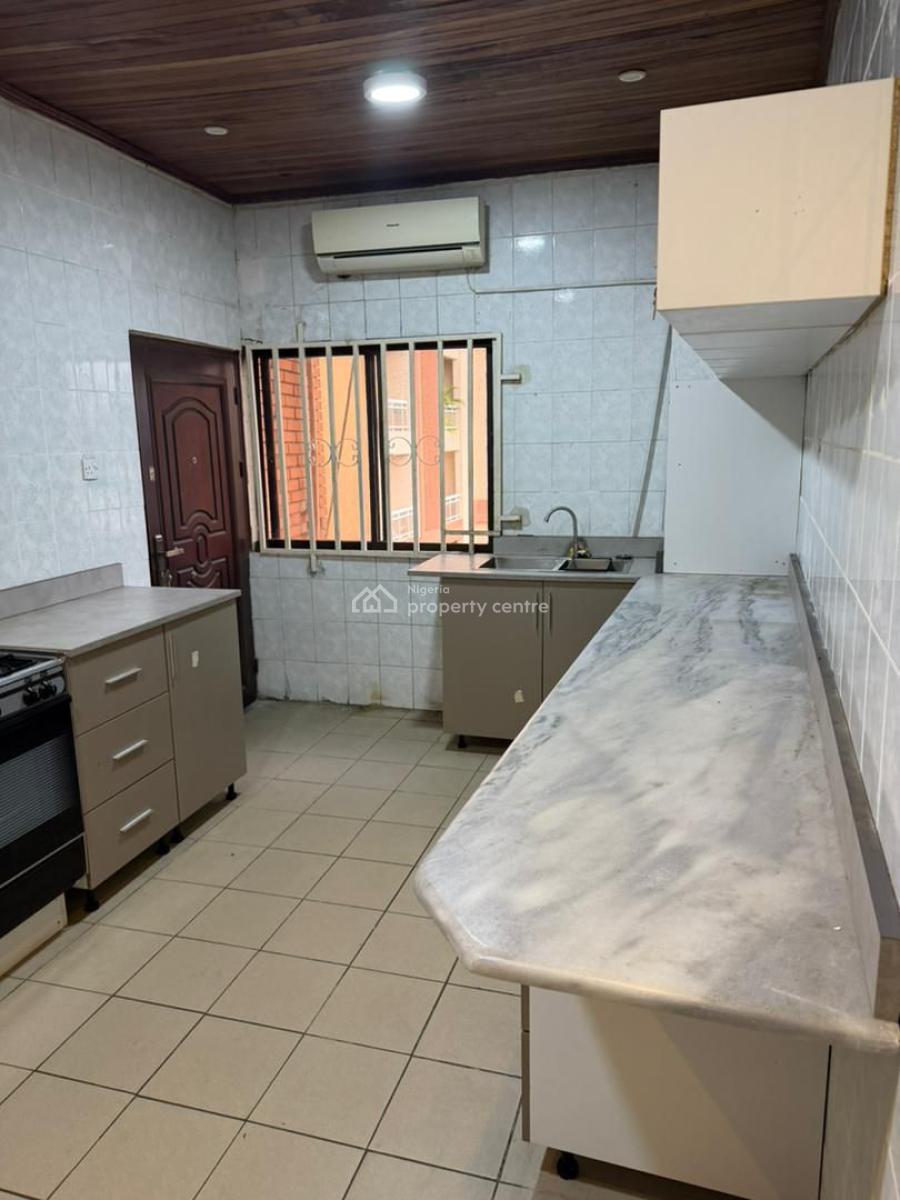 Luxury, Serviced  and Well Finished 3 Bedroom Apartment with Bq, Ikoyi, Lagos, Flat / Apartment for Rent