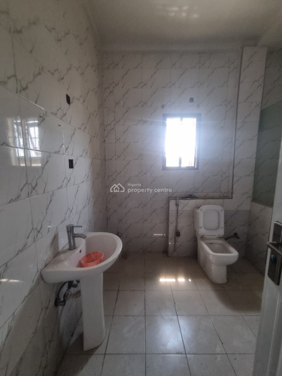 Newly Vacated 4 Bedrooms Terrace Duplex +bq & Acs, Jabi, Abuja, Terraced Duplex for Rent