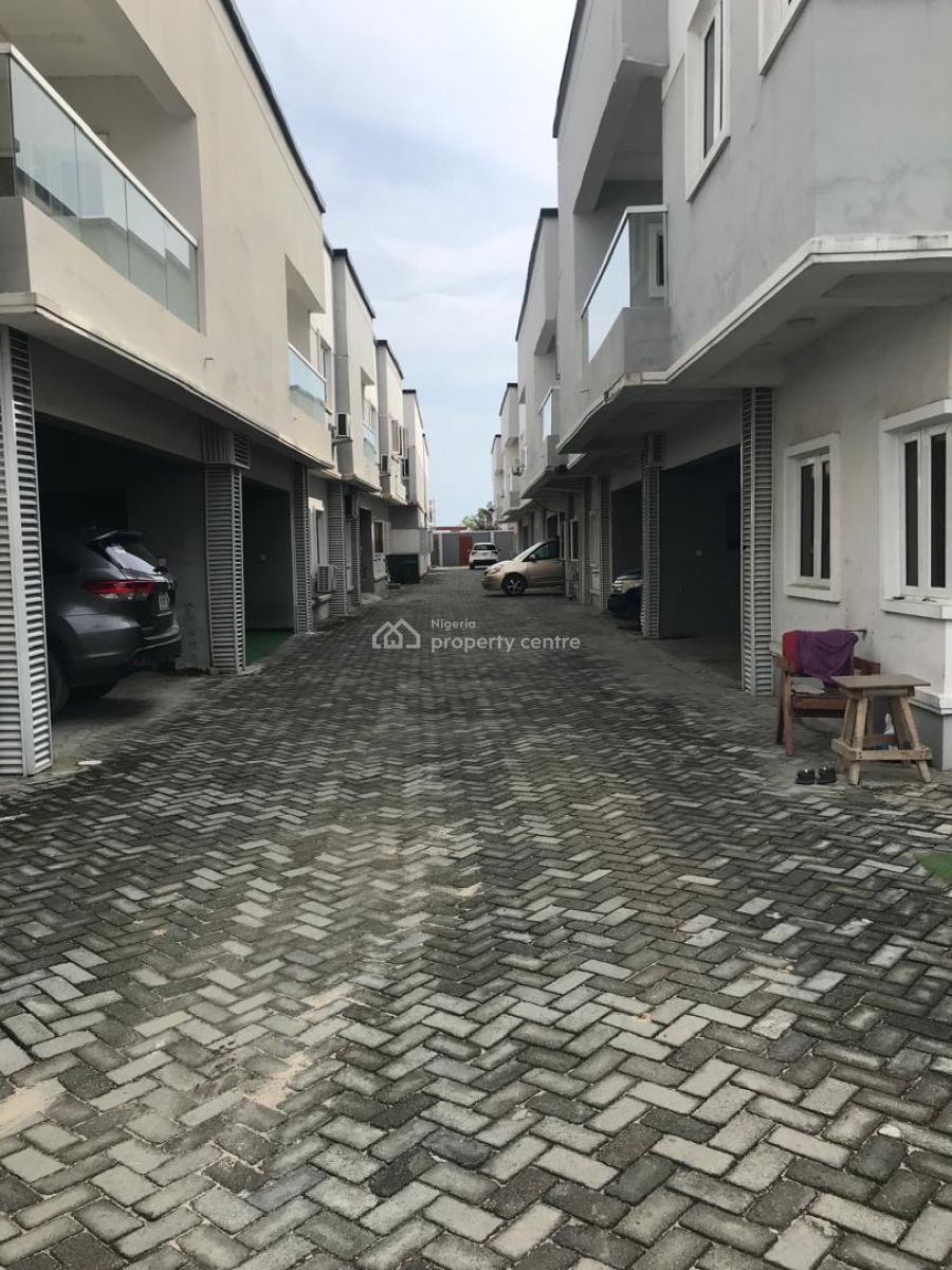 Spacious 3bedroom Terraced Duplex Available Available Available 7m Orc, Orchid Road, Lekki, Lagos, Terraced Duplex for Rent