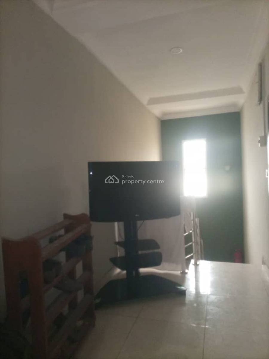 Unfurnished 4 Bedroom Terrace Duplex, an Estate Close to The Expressway, Igbo Efon, Lekki, Lagos, Terraced Duplex for Rent