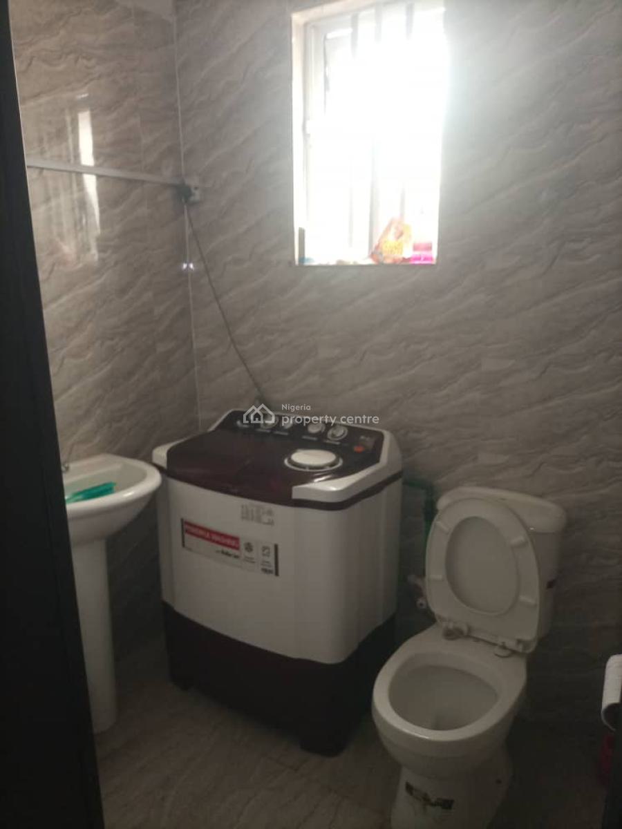 Unfurnished 4 Bedroom Terrace Duplex, an Estate Close to The Expressway, Igbo Efon, Lekki, Lagos, Terraced Duplex for Rent