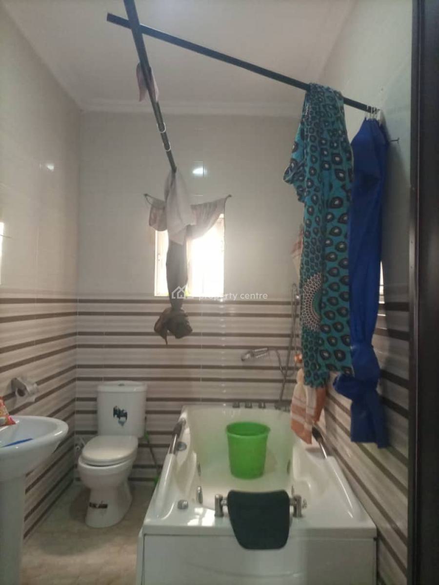 Unfurnished 4 Bedroom Terrace Duplex, an Estate Close to The Expressway, Igbo Efon, Lekki, Lagos, Terraced Duplex for Rent