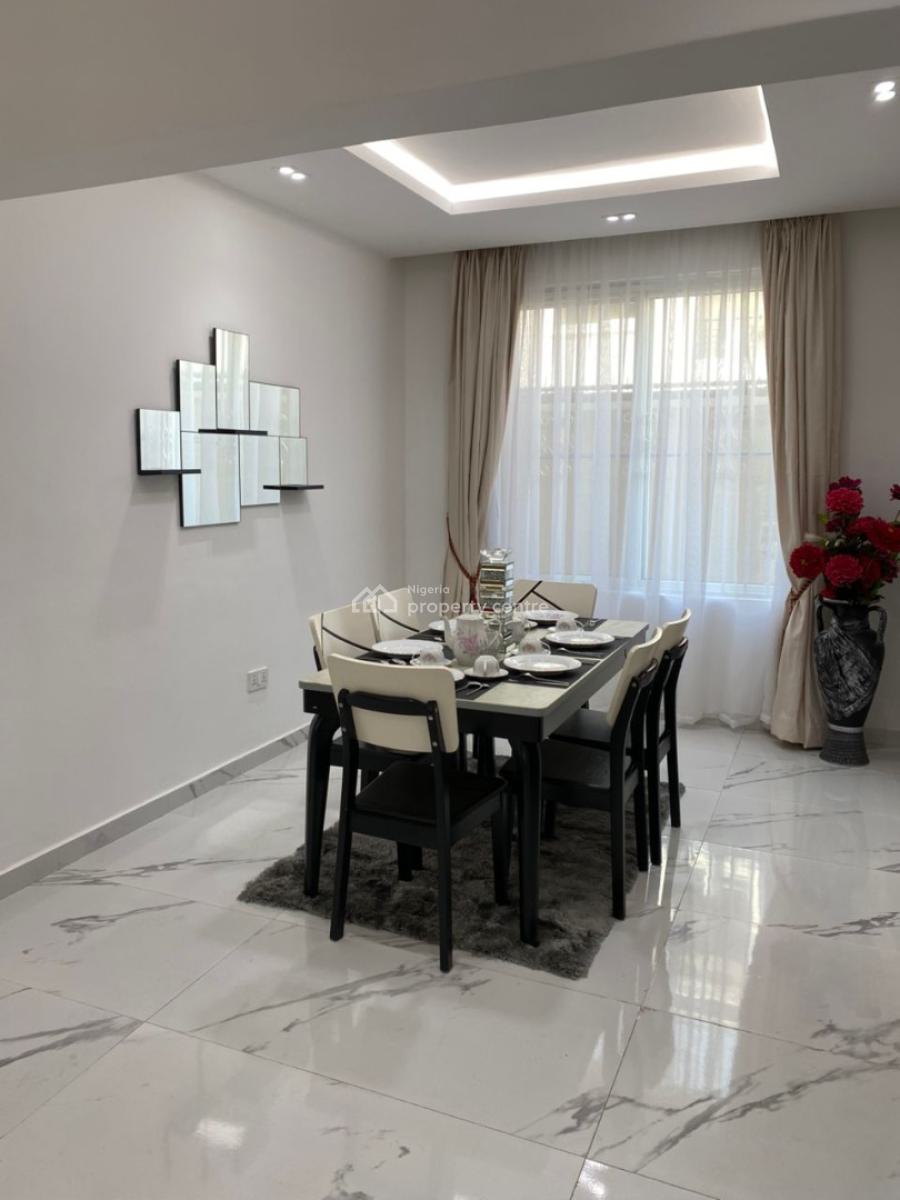 3 Bedroom Apartment with Swimming Pool, Lekki, Lagos, Flat / Apartment Short Let