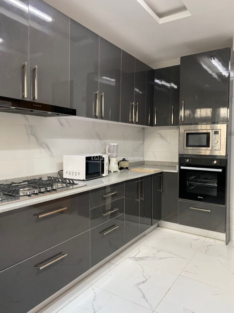 3 Bedroom Apartment with Swimming Pool, Lekki, Lagos, Flat / Apartment Short Let