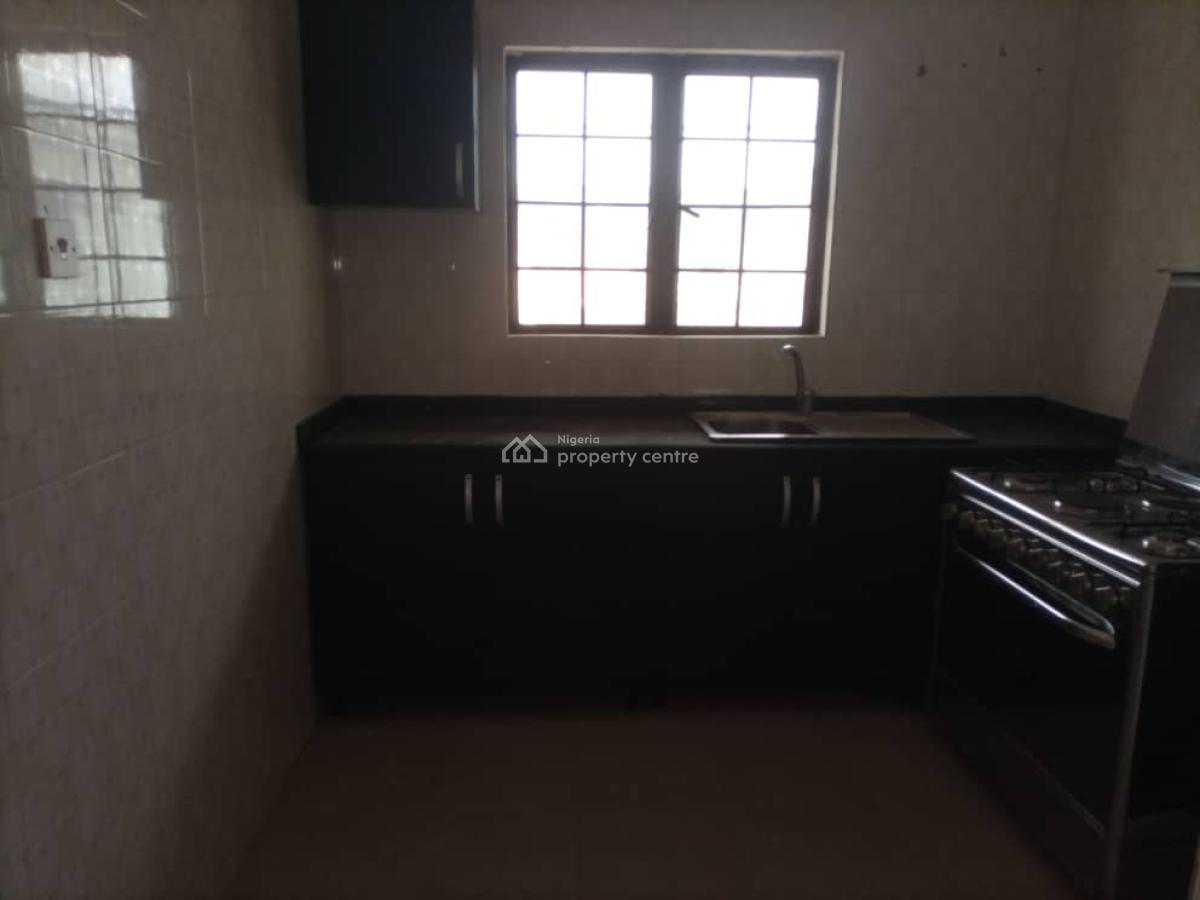 Spacious Flat with Outdoor Space, Adeyemo Akapo, Omole Phase 1, Ikeja, Lagos, Flat / Apartment Short Let