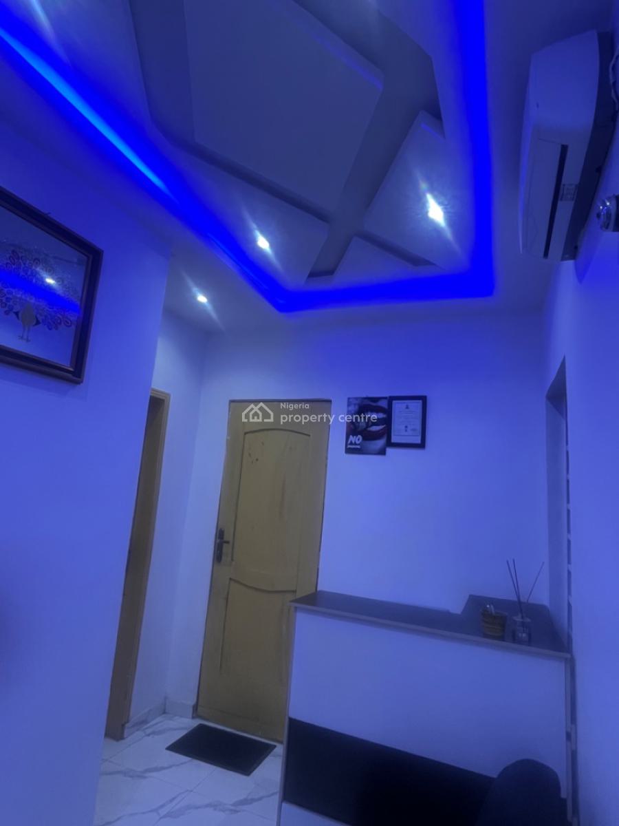 Recording Studio for Sound and Song Productions, Nō12 Lukmon Bankole St, Ologolo, Lekki, Lagos, Office Space Short Let