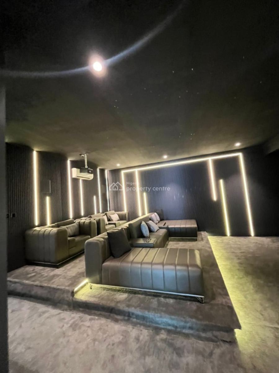 Four (4) Bedroom Penthouse, Off Adeola Odeku Road, Victoria Island (vi), Lagos, Flat / Apartment for Sale