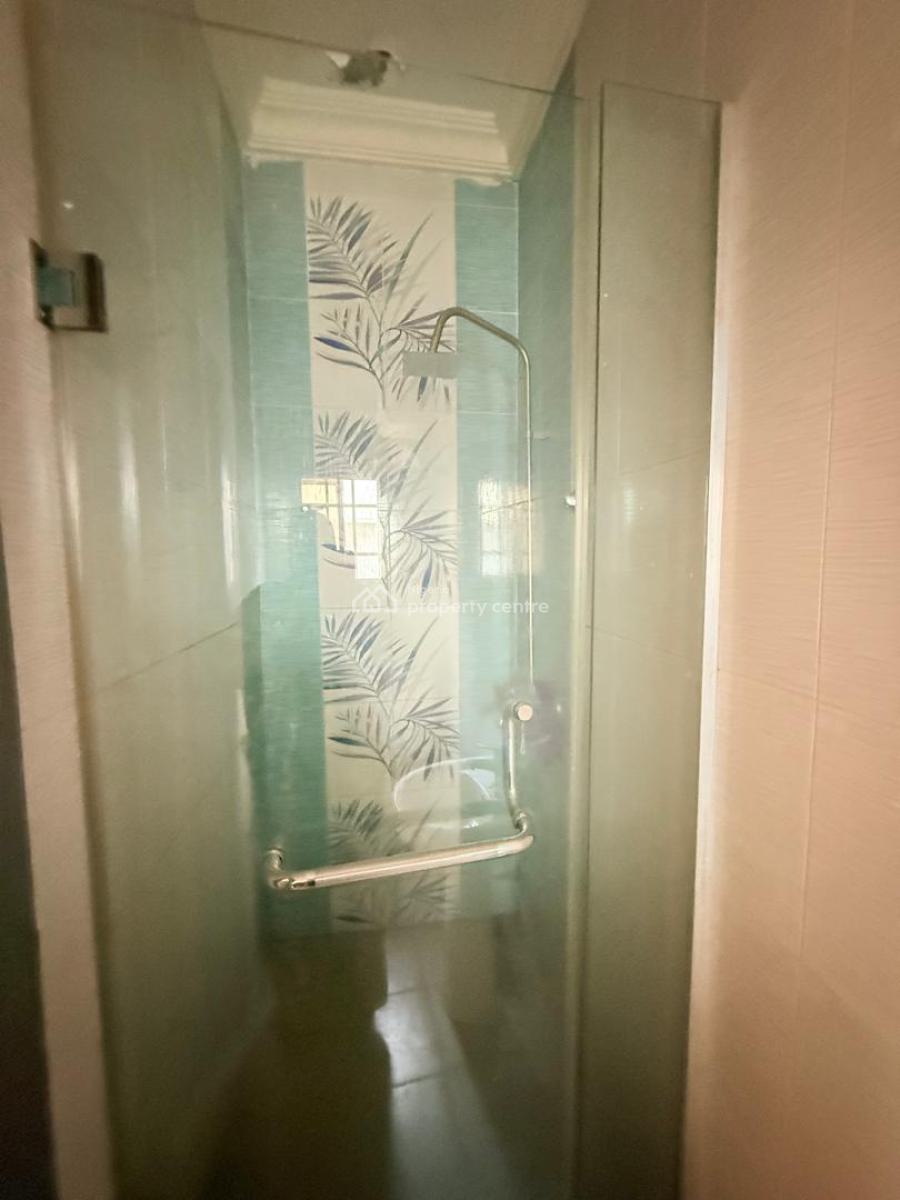 Beautiful 4 Bedroom Duplex with 2 Rooms Bq, Gra Phase 2, Magodo, Lagos, Semi-detached Duplex for Rent