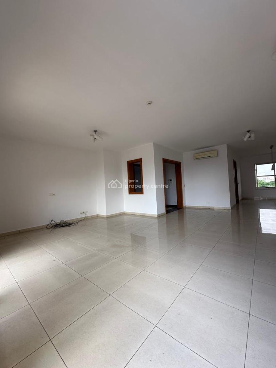 Luxurious 4 Bedroom Apartment with Bq, Old Ikoyi, Ikoyi, Lagos, Flat / Apartment for Rent