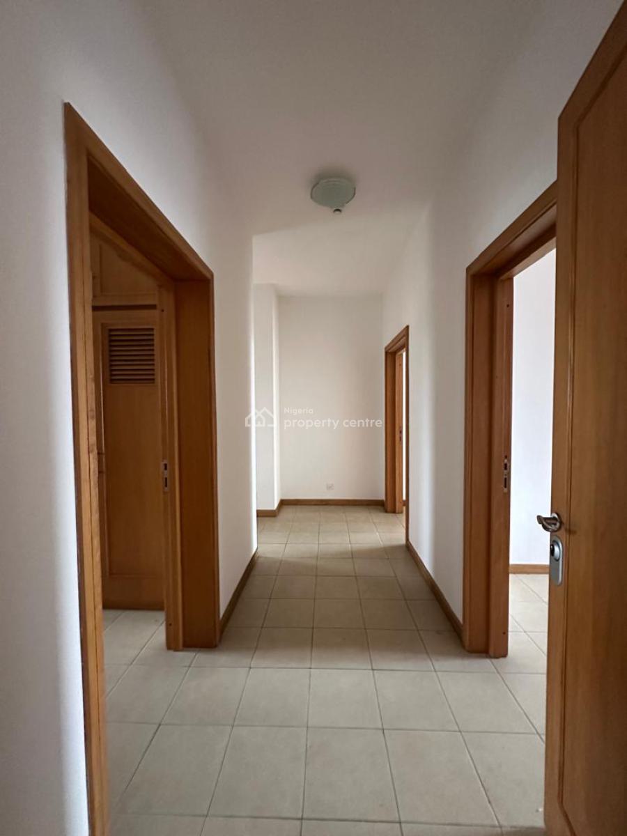 Luxurious 4 Bedroom Apartment with Bq, Old Ikoyi, Ikoyi, Lagos, Flat / Apartment for Rent
