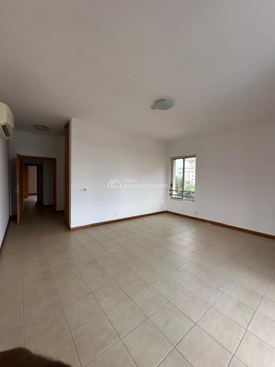 Luxurious 4 Bedroom Apartment with Bq, Old Ikoyi, Ikoyi, Lagos, Flat / Apartment for Rent