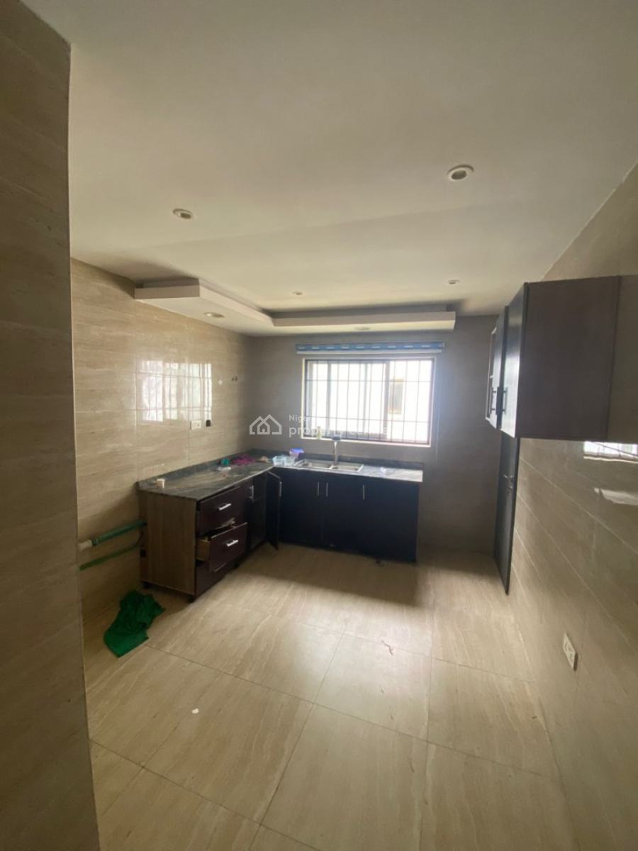 Sharp Relatively New 2 Bedrooms Apartment, Abijo, Ajah, Lagos, Flat / Apartment for Rent