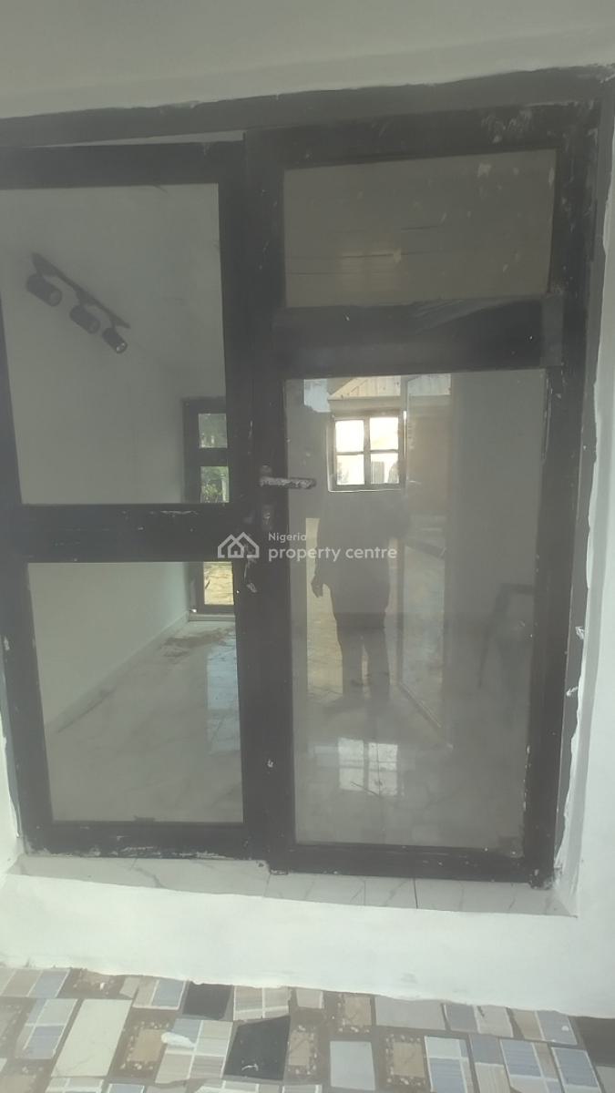 Standard Shop on a Strategic Street, Sangotedo, Ajah, Lagos, Shop for Rent