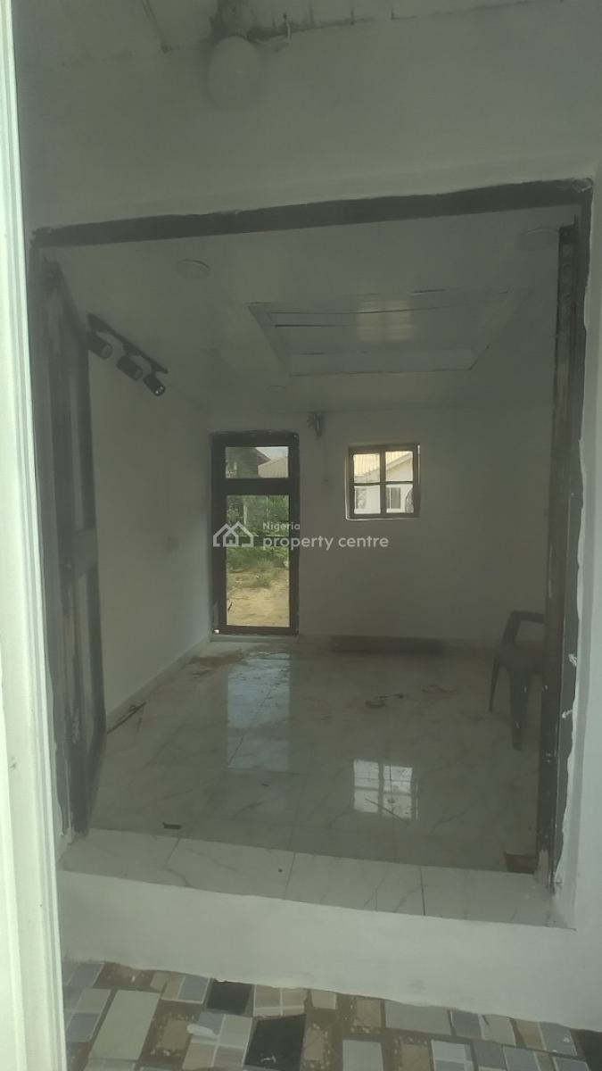 Standard Shop on a Strategic Street, Sangotedo, Ajah, Lagos, Shop for Rent