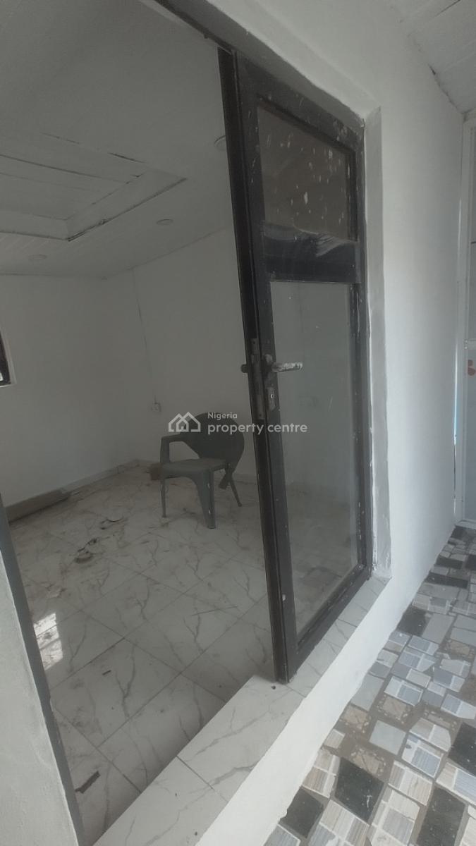 Standard Shop on a Strategic Street, Sangotedo, Ajah, Lagos, Shop for Rent
