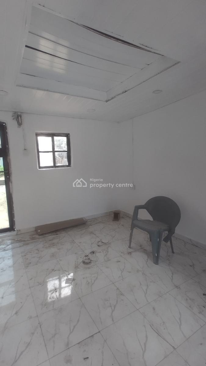 Standard Shop on a Strategic Street, Sangotedo, Ajah, Lagos, Shop for Rent