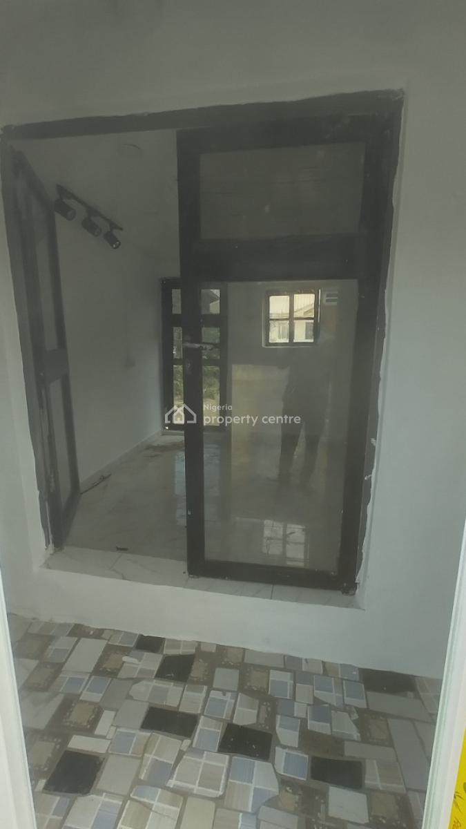 Standard Shop on a Strategic Street, Sangotedo, Ajah, Lagos, Shop for Rent