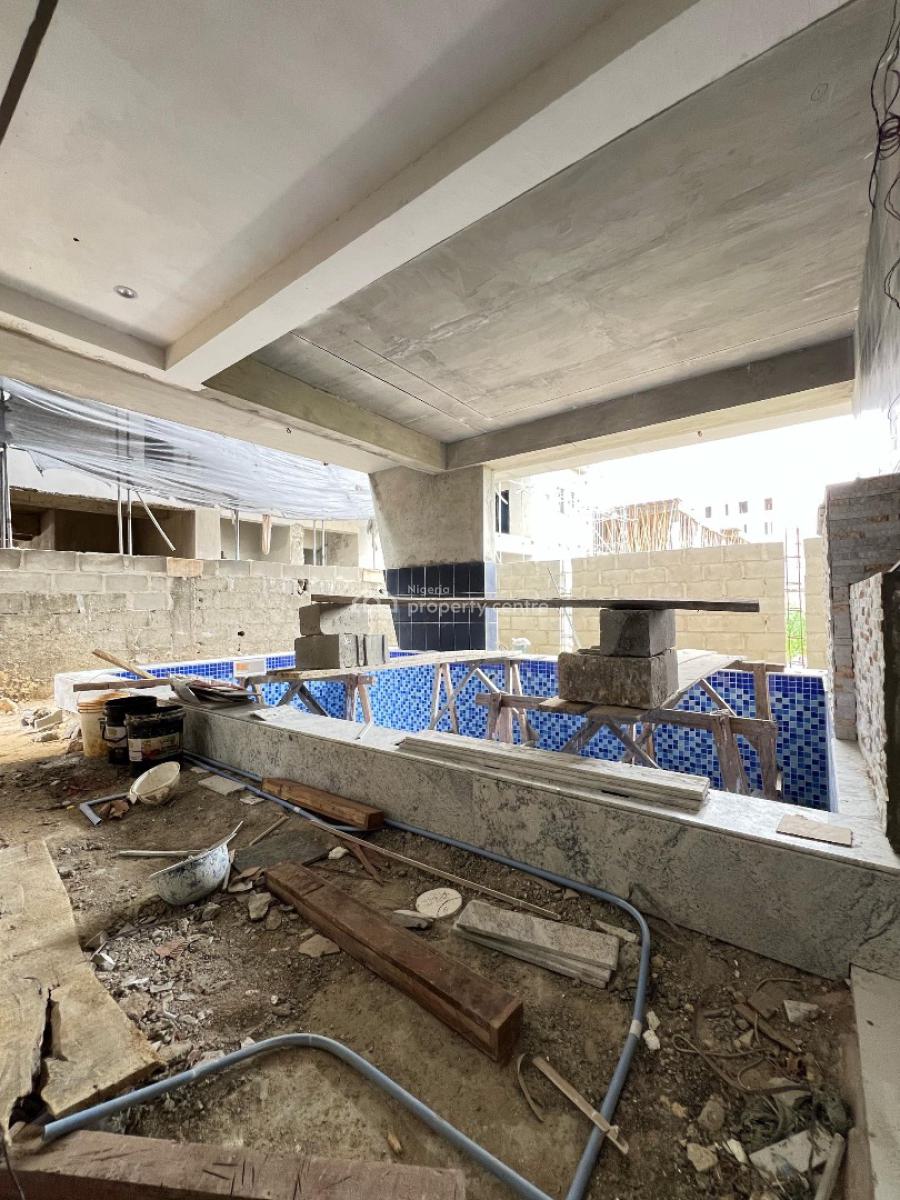 Spacious 2 Bedroom Apartment with  Bq, Pool, Gym  and Elevator, Lekki Phase 1, Lekki, Lagos, Flat / Apartment for Sale