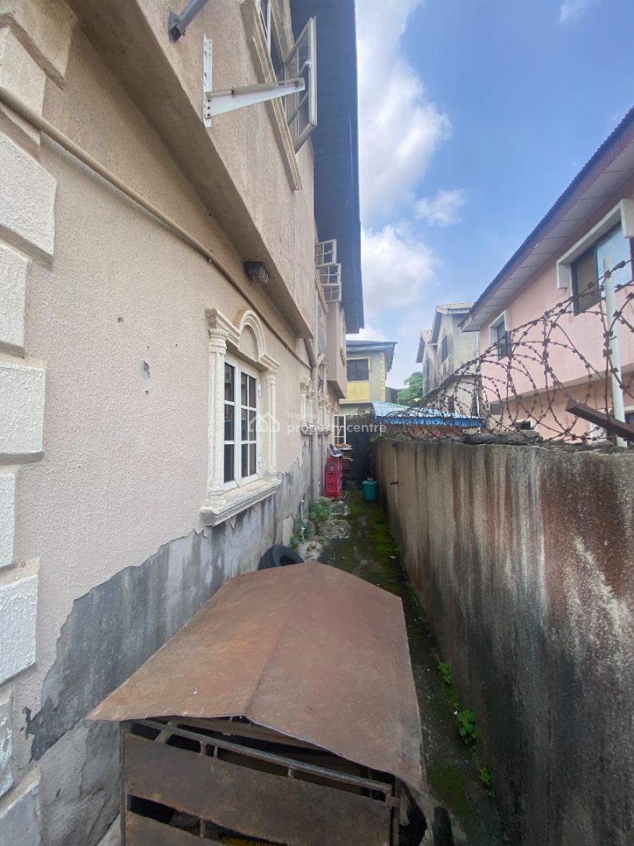 a Block of Flat, Canalview Estate, Oke Afa, Isolo, Lagos, Block of Flats for Sale