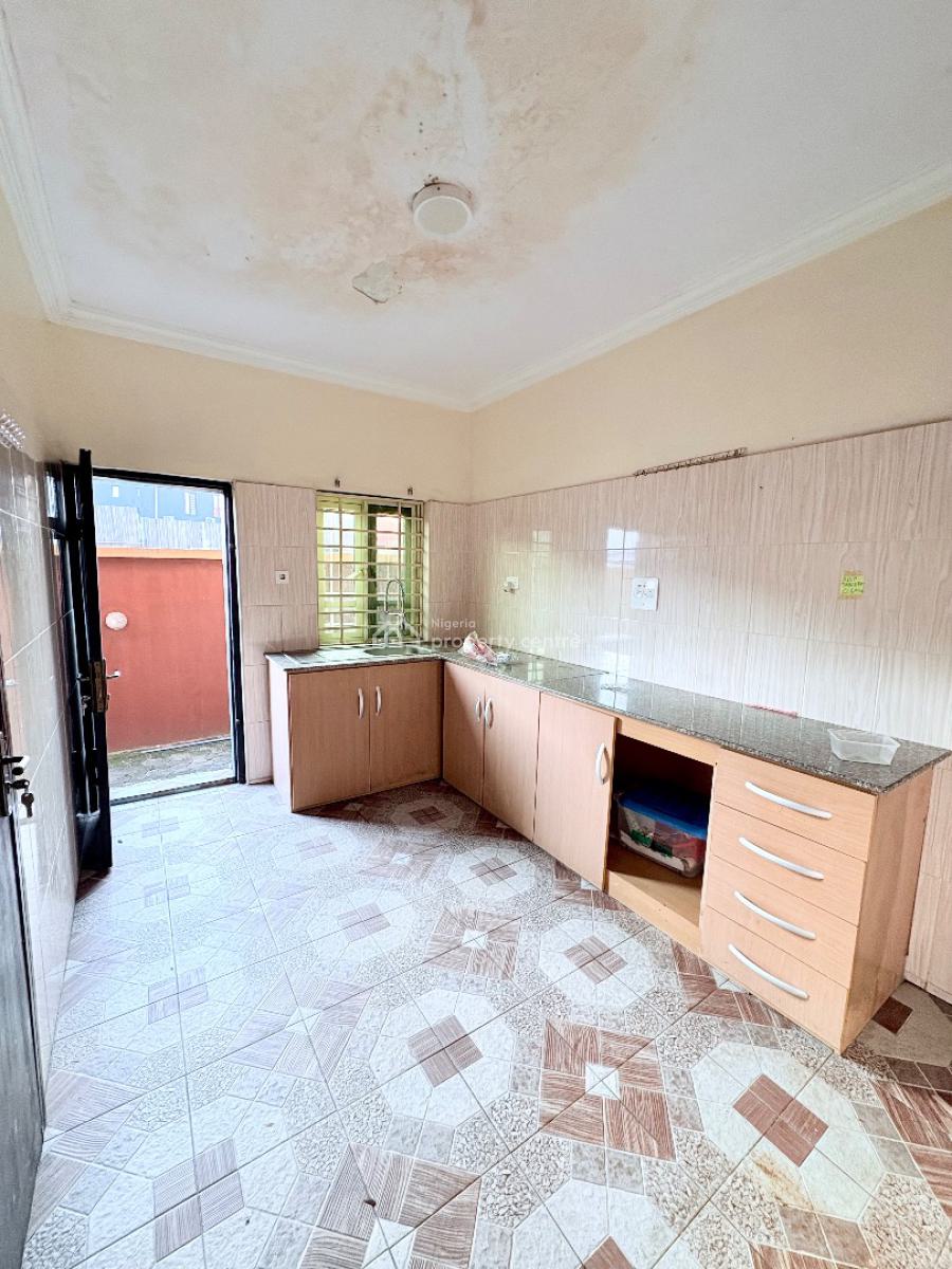 3 Bedroom Terraced Duplex in a Well-secured Code-access Estate D Road, Orchid Road By Lekki 2nd Toll Gate, Lekki, Lagos, Terraced Duplex for Rent