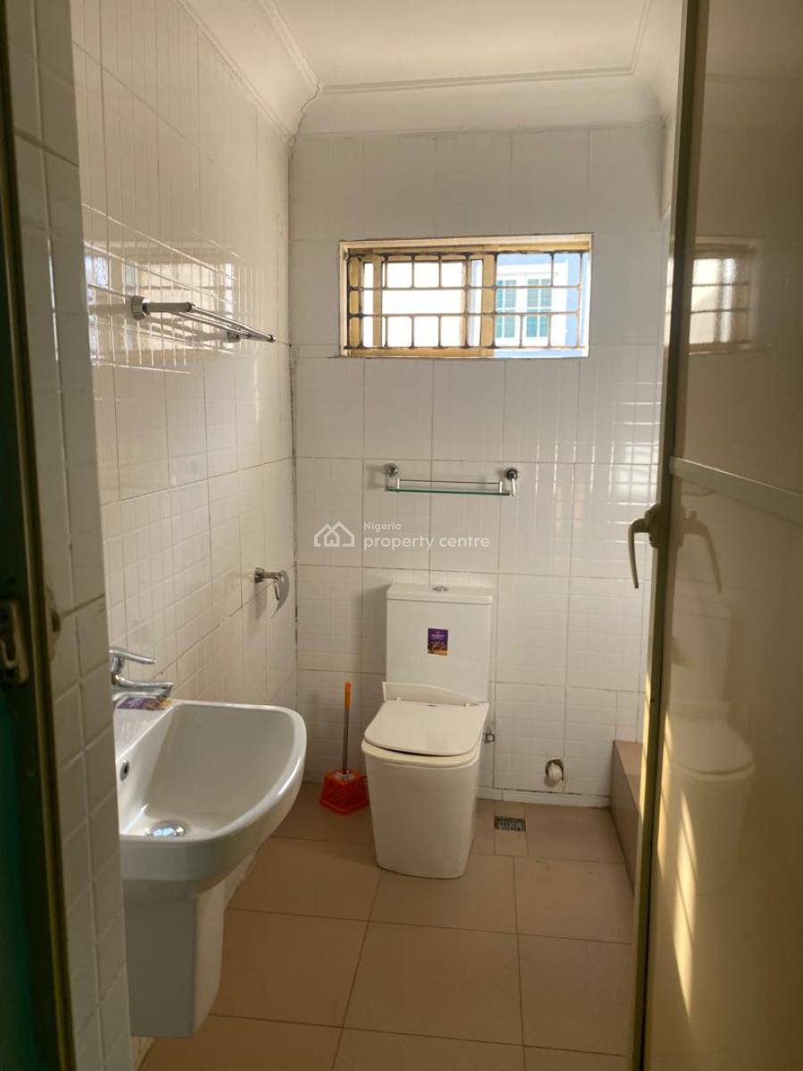 Beautiful 3 Bedrooms Duplex, Gra Phase 1, Magodo, Lagos, Flat / Apartment for Rent