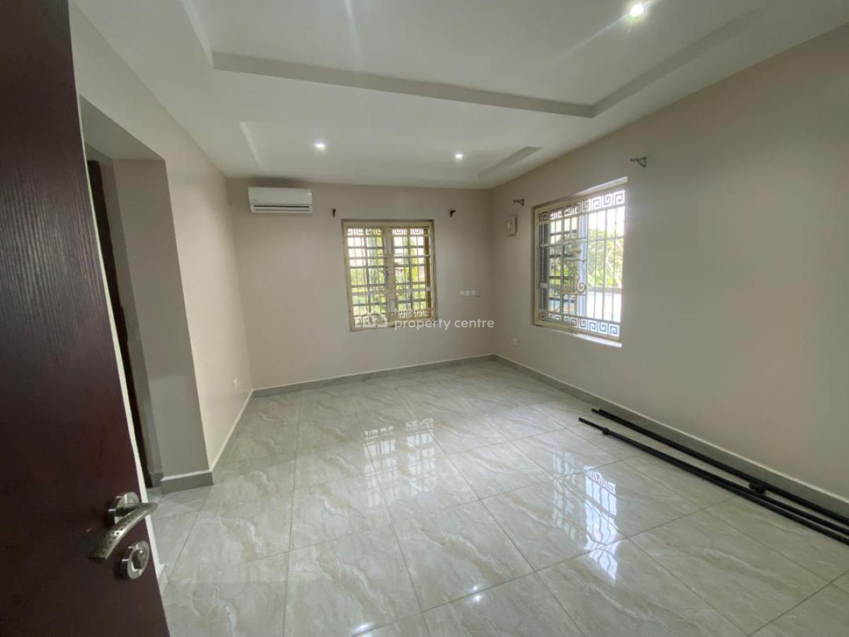 Partly Furnished 5 Bedrooms Semidetached Duplex, Wuye, Abuja, Semi-detached Duplex for Rent