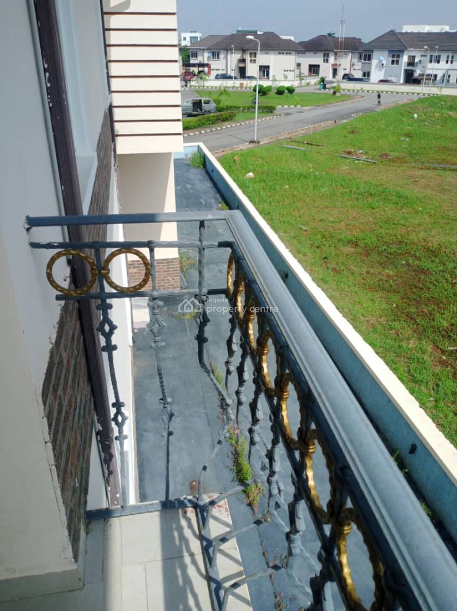 a 5 Bedroom Fully Detached House with a Bq, Pinnock Beach Estate, Osapa, Lekki, Lagos, Detached Duplex for Sale